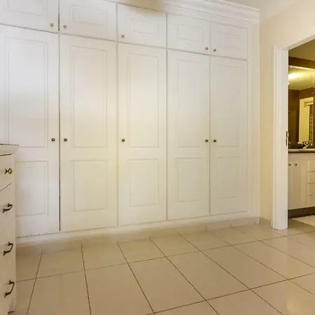 Terrazas Del Duque Ii 2a003 Appartement *